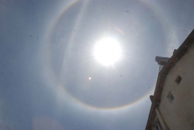 Gökyüzünde enteresan doğa olayı, bakan bir daha baktı 4