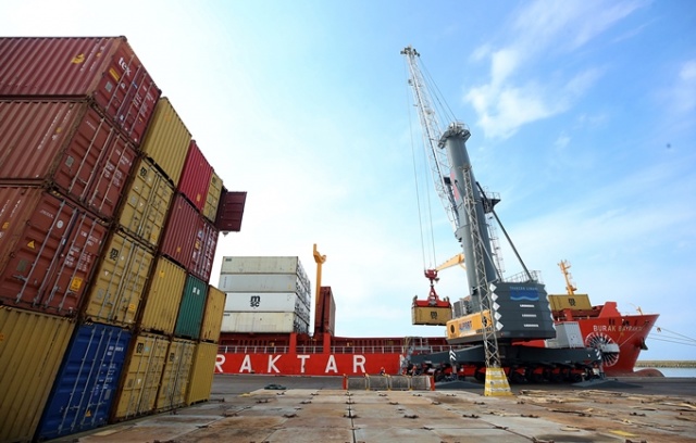 Trabzon Limanı sondaj gemisini bekliyor 11