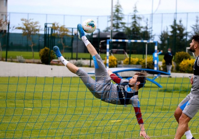 Trabzonspor Hüseyin Çimşir yönetiminde kuvvet çalışması yaptı. 22