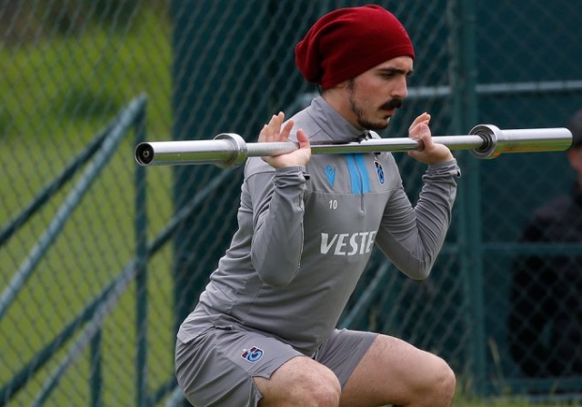 Trabzonspor Hüseyin Çimşir yönetiminde kuvvet çalışması yaptı. 16