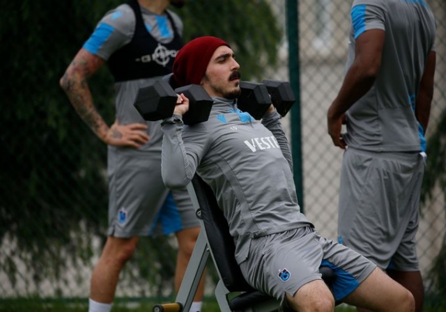 Trabzonspor Hüseyin Çimşir yönetiminde kuvvet çalışması yaptı. 35