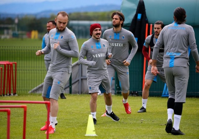 Trabzonspor Hüseyin Çimşir yönetiminde kuvvet çalışması yaptı. 42