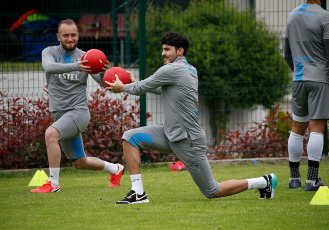 Trabzonspor Hüseyin Çimşir yönetiminde kuvvet çalışması yaptı. 6