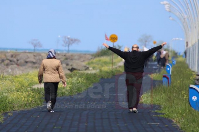 Trabzon'da 65 yaş üstü vatandaşlar nefes aldı 14