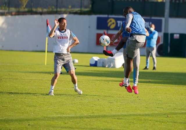 Trabzonspor Hüseyin Cimşir yönetiminde Adaptasyon çalışması yaptı. 12 Mayıs 2020 18