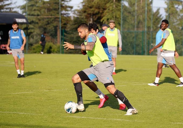 Trabzonspor Hüseyin Cimşir yönetiminde Adaptasyon çalışması yaptı. 12 Mayıs 2020 11