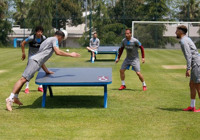 Fırtına’da Yenilenme Mesaisi: Hüseyin Çimşir Yönetiminde Toparlanma Antrenmanı 24
