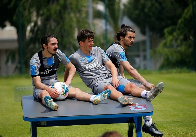 Fırtına’da Yenilenme Mesaisi: Hüseyin Çimşir Yönetiminde Toparlanma Antrenmanı 27