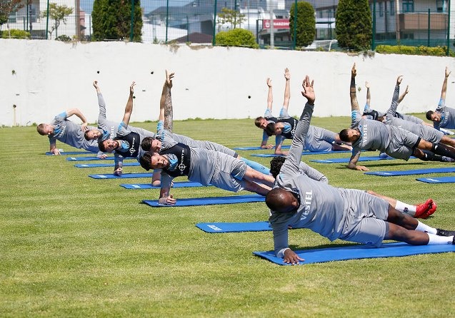 Fırtına’da Yenilenme Mesaisi: Hüseyin Çimşir Yönetiminde Toparlanma Antrenmanı 9