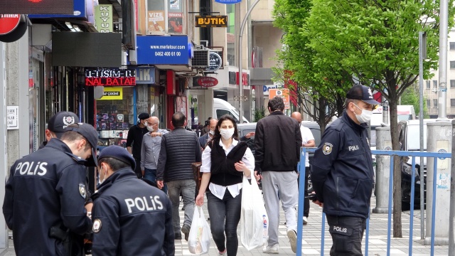 Trabzon'da sosyal mesafe ihlali sürüyor 3