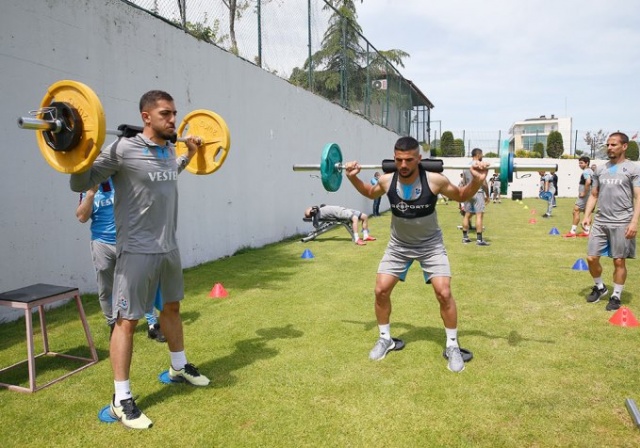 Trabzonspor ara vermiyor 8