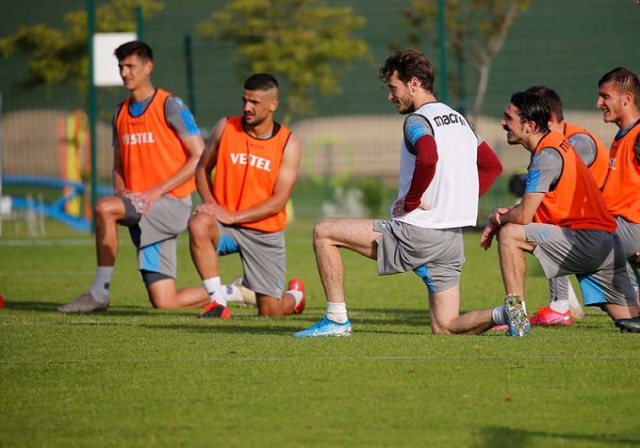 Trabzonspor dayanıklılık çalışmasıyla günü tamamladı 19