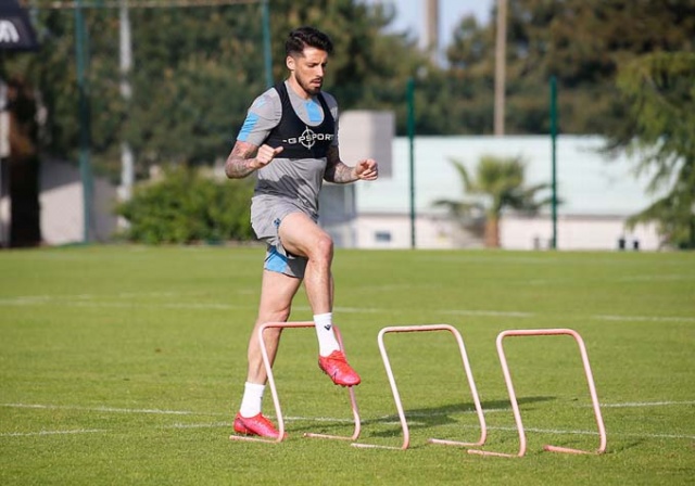 Trabzonspor dayanıklılık çalışmasıyla günü tamamladı 23