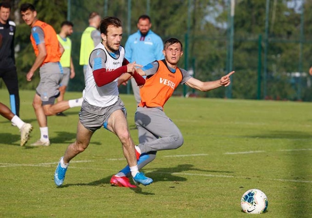 Trabzonspor dayanıklılık çalışmasıyla günü tamamladı 29