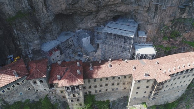 Sümela Manastırı'nda yamaçlar çelik ağlarla örülüyor 22