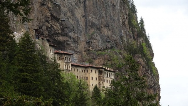 Sümela Manastırı'nda yamaçlar çelik ağlarla örülüyor 13