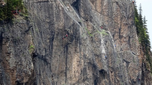 Sümela Manastırı'nda yamaçlar çelik ağlarla örülüyor 12