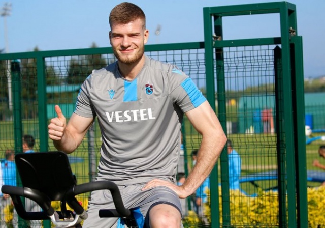 Trabzonspor'da neşeli idman 6