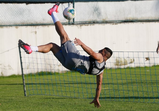 Trabzonspor'da neşeli idman 9