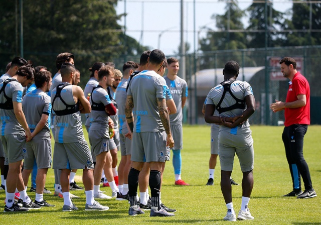 Trabzonspor günü çift antrenmanla tamamladı. 20 Mayıs 2020 22