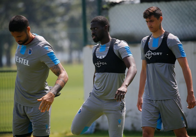 Trabzonspor günü çift antrenmanla tamamladı. 20 Mayıs 2020 5