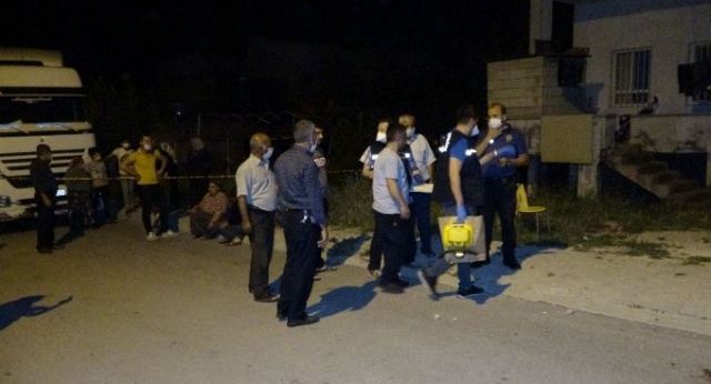 Oğlunu ve yengesini öldürdü, dolaşırken yakalandı! 4