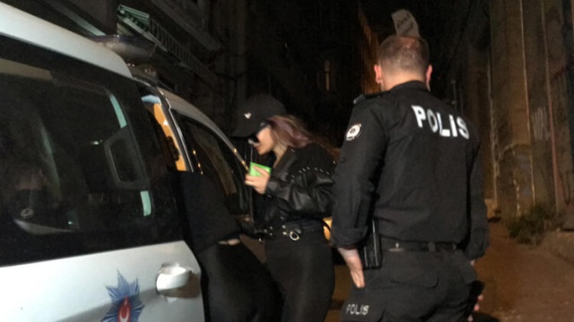 Beyoğlu'nda kanlı eğlence! Polis bile şaştı kaldı 7