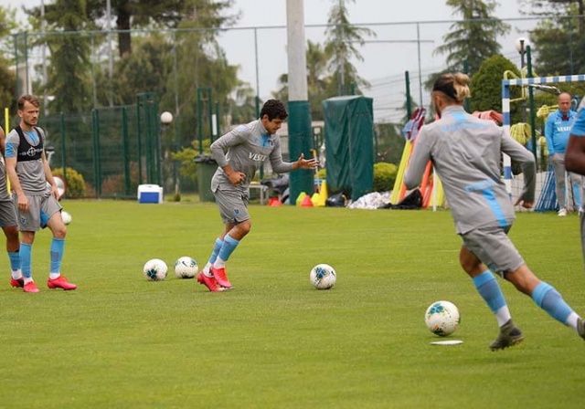 Trabzonspor'da M.Ali Yılmaz tesislerinde çalışmalarını sürdürdü. 21 Mayıs 2020 29