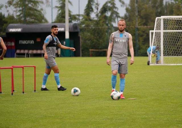 Trabzonspor'da M.Ali Yılmaz tesislerinde çalışmalarını sürdürdü. 21 Mayıs 2020 30