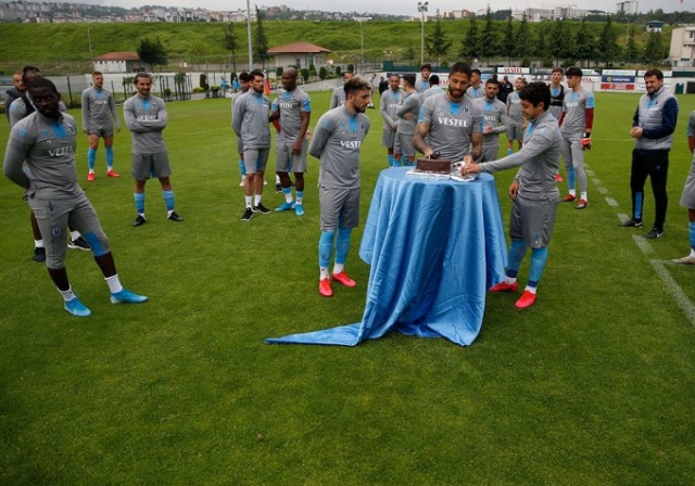 Trabzonspor'da idmanlar sürüyor 3
