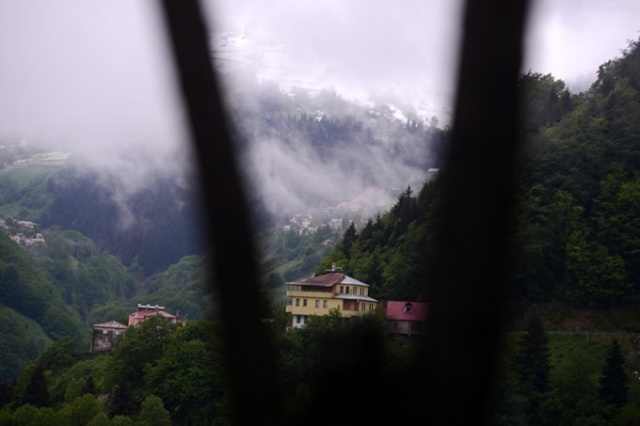 Doğu Karadeniz'de mayıs karı güzelliği. 14