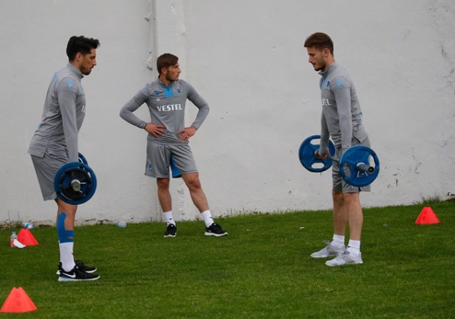 Trabzonspor 2 gün aranın ardından  Çimşir yönetiminde  güç depoladı 21