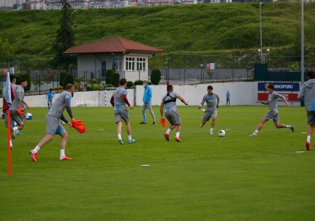 Trabzonspor 2 gün aranın ardından  Çimşir yönetiminde  güç depoladı 33