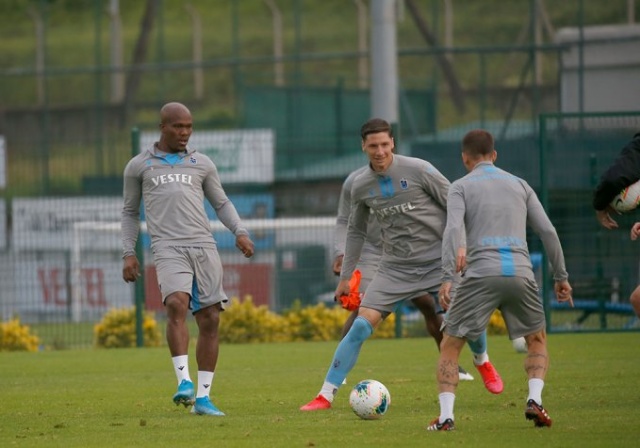 Trabzonspor 2 gün aranın ardından  Çimşir yönetiminde  güç depoladı 26