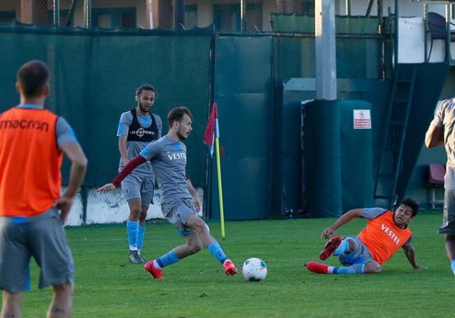 Trabzonspor idmanda Hüseyin Çimşir için doğum günü kutlaması yaptı. 26 Mayıs 2020 13