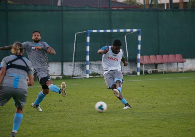 Trabzonspor idmanda Hüseyin Çimşir için doğum günü kutlaması yaptı. 26 Mayıs 2020 15