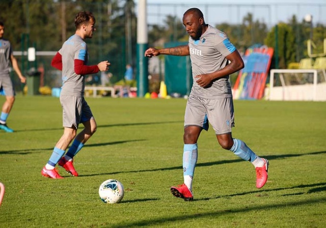 Trabzonspor idmanda Hüseyin Çimşir için doğum günü kutlaması yaptı. 26 Mayıs 2020 6