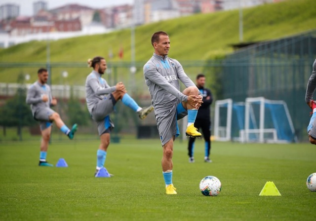 Fırtına’da Sabah Mesaisi: Hüseyin Çimşir’den Sprint ve Dayanıklılık Yüklemesi 26