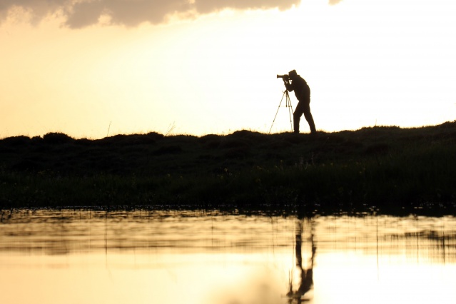 Dipsiz gölün güzelliği büyülüyor 2