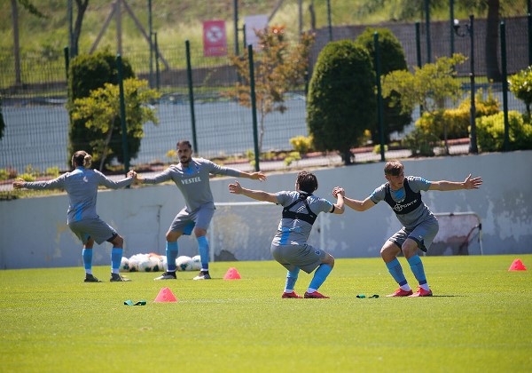 Trabzonspor Hüseyin Cimşir yönetiminde çalıştı.30 Mayıs 2020 6