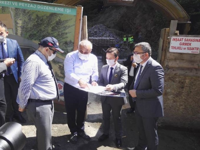 Ustaoğlu ve Zorluoğlu'ndan Sümela çıkarması 11