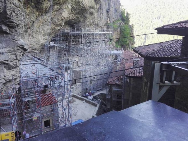 Ustaoğlu ve Zorluoğlu'ndan Sümela çıkarması 23