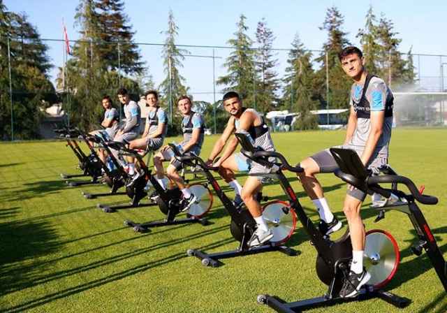 Trabzonspor’da Günlük Antrenman Programı Tamamlandı 9