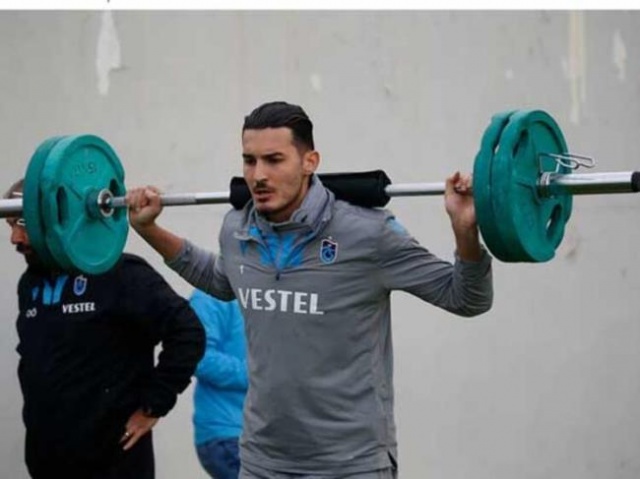 Ağaoğlu'ndan önemli açıklama: Babamın oğluna taviz vermem! 5