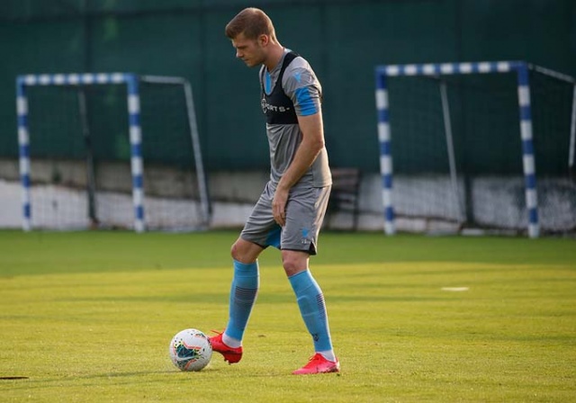 Trabzonspor Hüseyin Cimşir yönetiminde taktik çalışması yaptı. 26