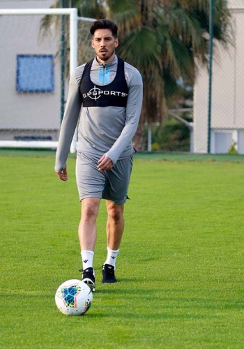 Trabzonspor Hüseyin Cimşir yönetiminde taktik çalışması yaptı. 31