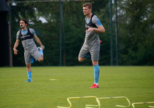 Trabzonspor Hüseyin Cimşir yönetiminde taktik çalışması yaptı. 8