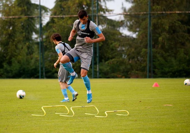 Trabzonspor Hüseyin Cimşir yönetiminde taktik çalışması yaptı. 11