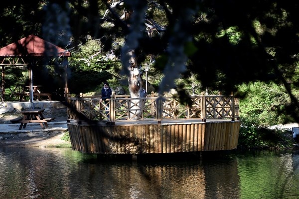 Korona virüs tedbirleri alınan tabiat harikası Limni Gölü ziyaretçilerini bekliyor 10