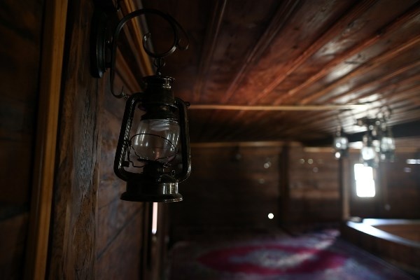 Trabzonlu ustalar tek çivi çakmadan yaptı, 136 yıldır ayakta 5